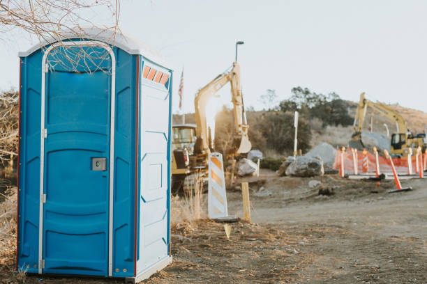 Porta potty delivery and setup in Calcutta, OH