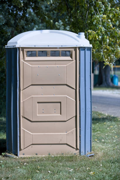 Best Porta potty rental near me  in Calcutta, OH